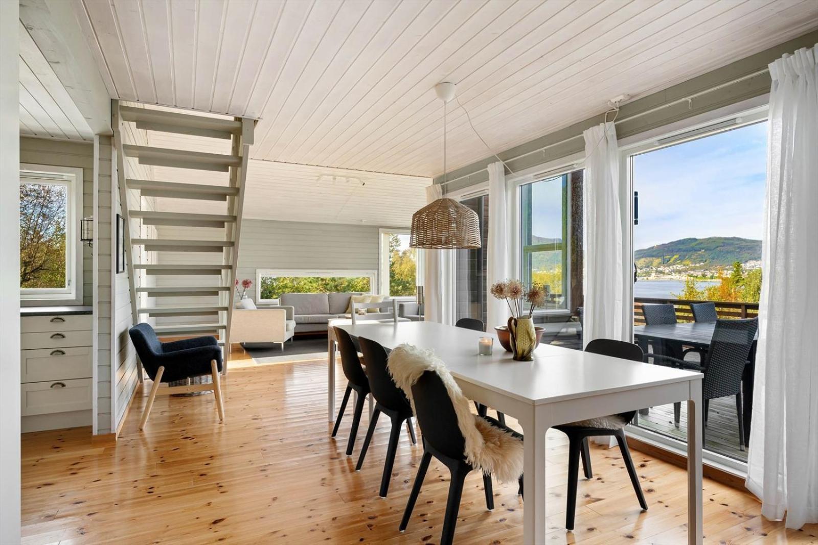 Charming House Located By The Fjord With The Pultpitrock Within Short Distance Vila Jørpeland Exterior foto