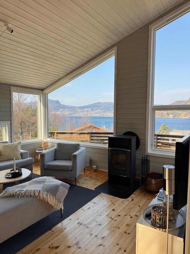 Charming House Located By The Fjord With The Pultpitrock Within Short Distance Vila Jørpeland Exterior foto