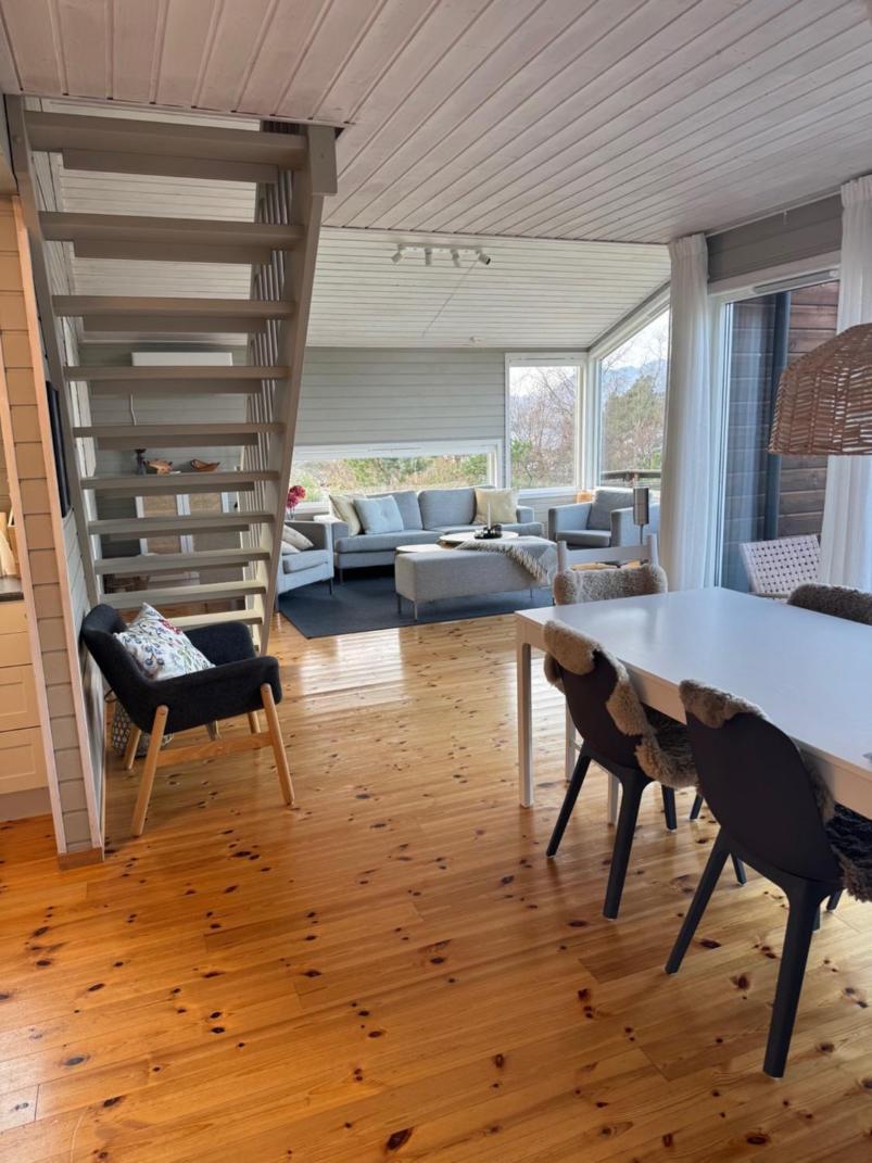 Charming House Located By The Fjord With The Pultpitrock Within Short Distance Vila Jørpeland Exterior foto
